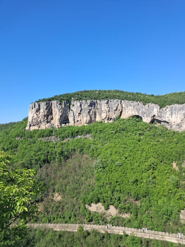Tourist documents Dryanovo's cliffs, valleys and cave statues