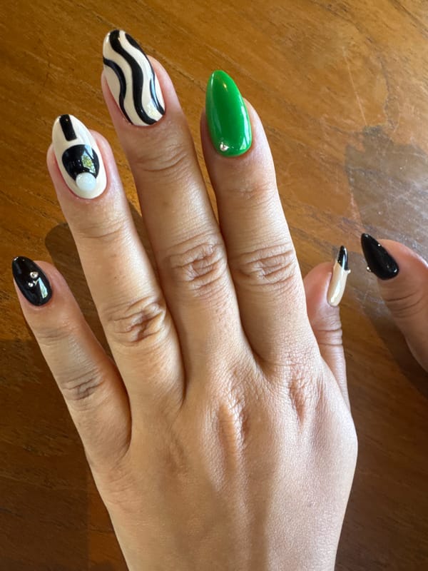 Breakfast gathering documented at North Kuta restaurant