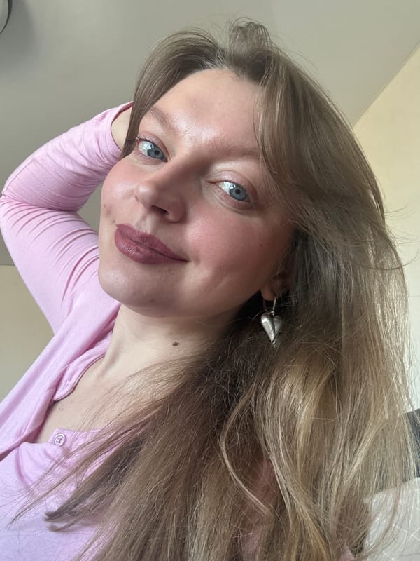 Woman photographed in close-up portrait in Izhevsk, Russia