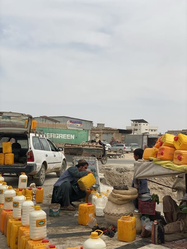 Roadside market activity documented in Kandahar, Afghanistan