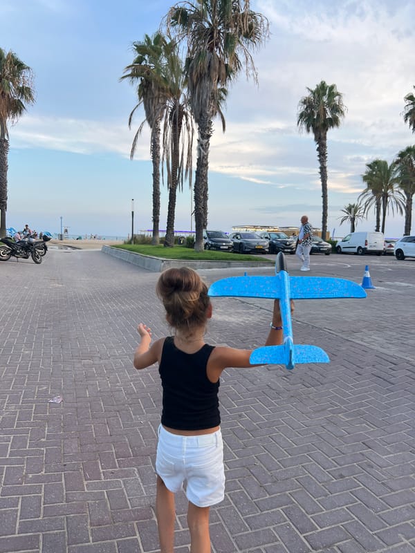 Salou promenade, late afternoon into sunset