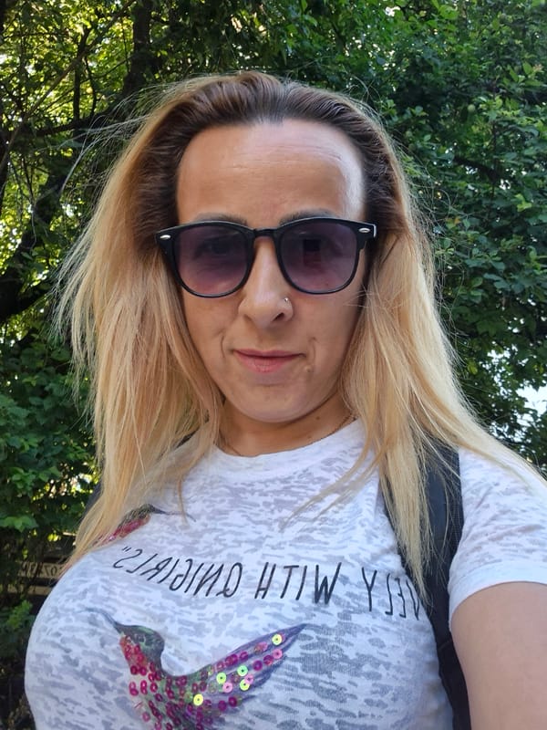 Casual afternoon selfies, garden scenes, and a city sunset