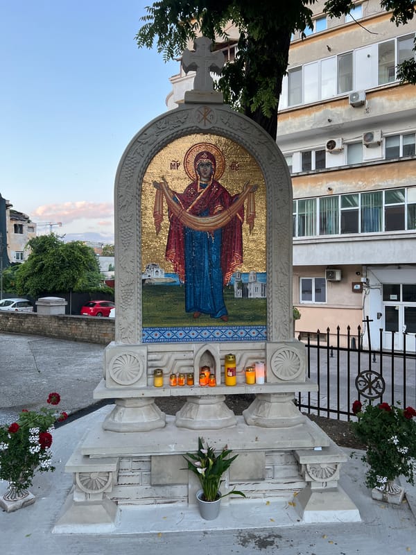 Exploring Constanța's churches, ruins, and seaside landmarks