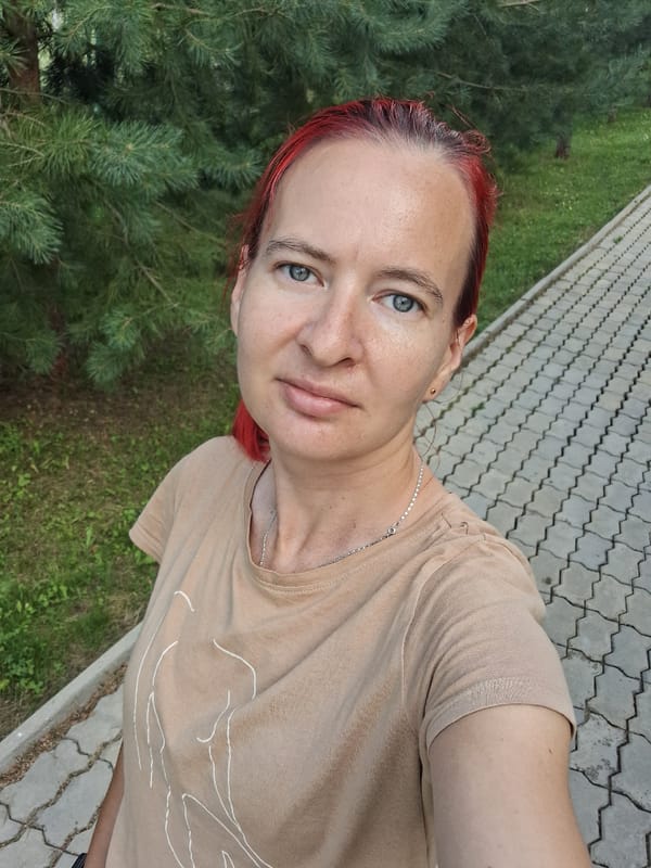Exploring a new park and green spaces in Atamanovka, Russia