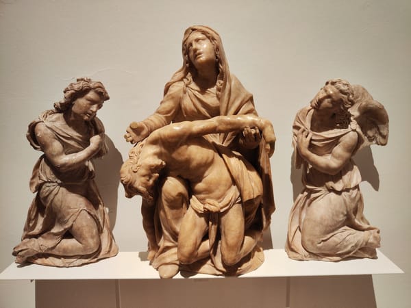 Gallery visitors photograph classical artwork in Santiago museum