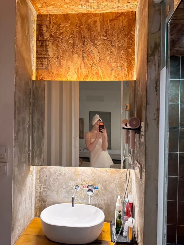 Bathroom renovation and personal photos documented in Longgang District
