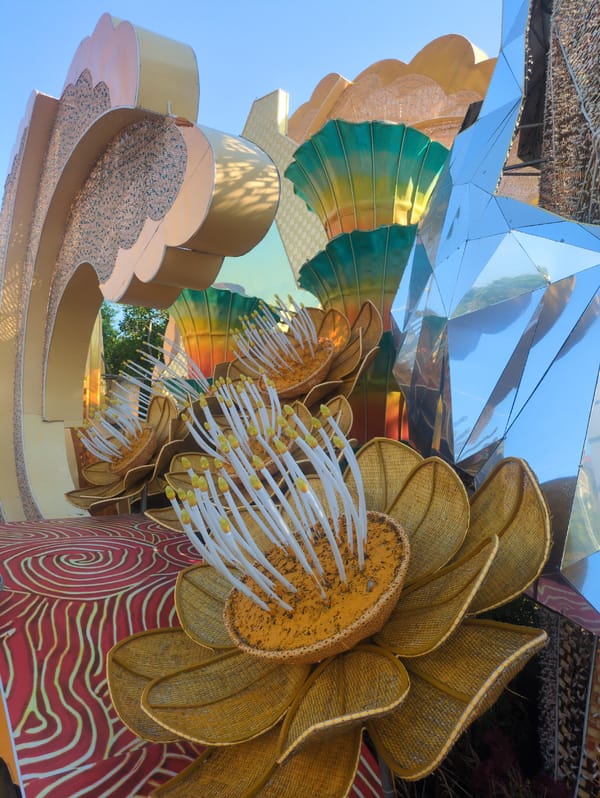 Morning documentation of Tuy Hòa Vietnam street scenes and installations