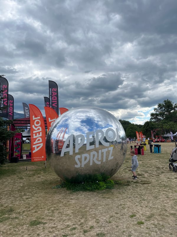 Sofia's A to Jazz Art Bazar brings vendors and Aperol branding to the park