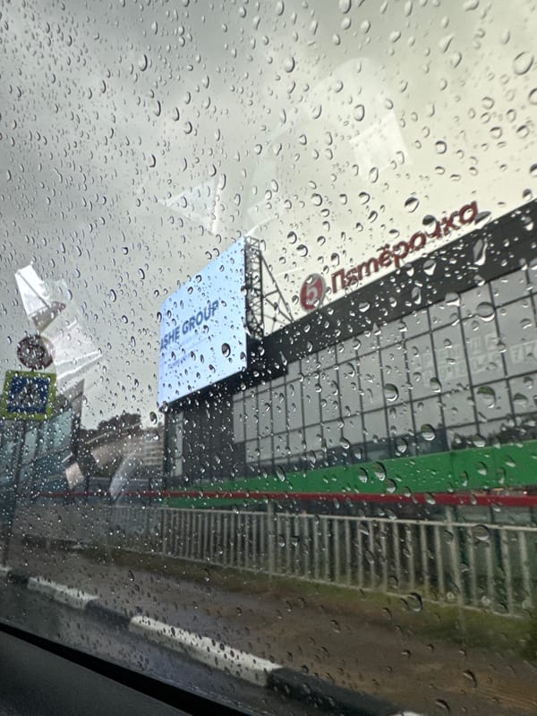 Woman documents rainy morning routine in Sochi, Russia