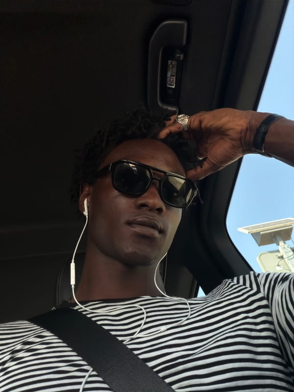 Sunroof selfie and photo editing session near Tordera