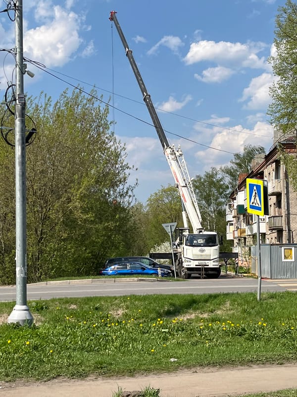 Spring day documented across Noginsk, Russia through casual observations