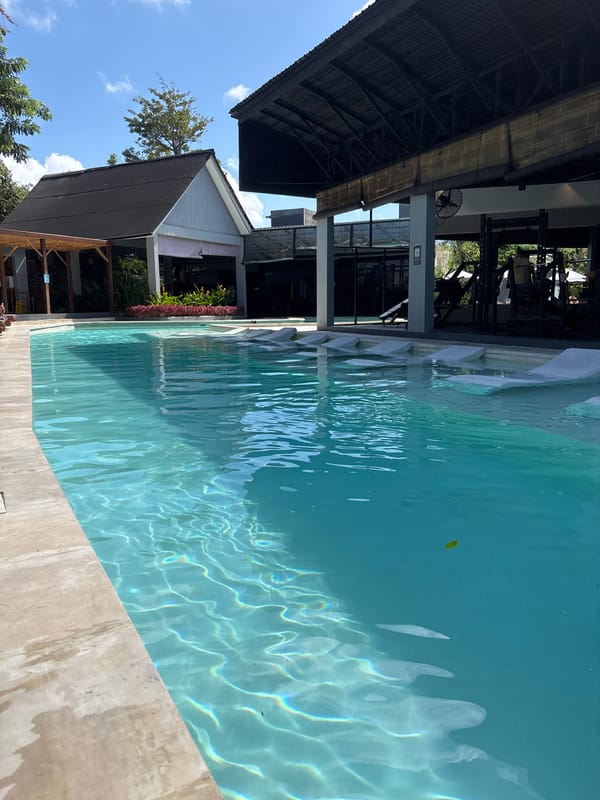 Poolside vibes and street details at a Kuta Selatan resort