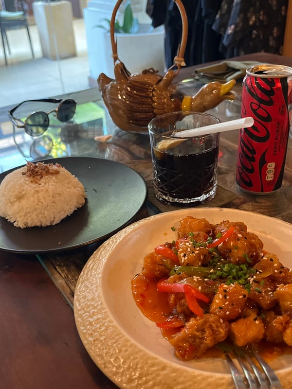 Morning life documented across Kuta Selatan retail and dining venues