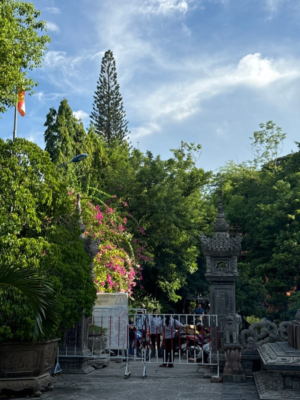 Morning visit to Long Son Pagoda, Nha Trang