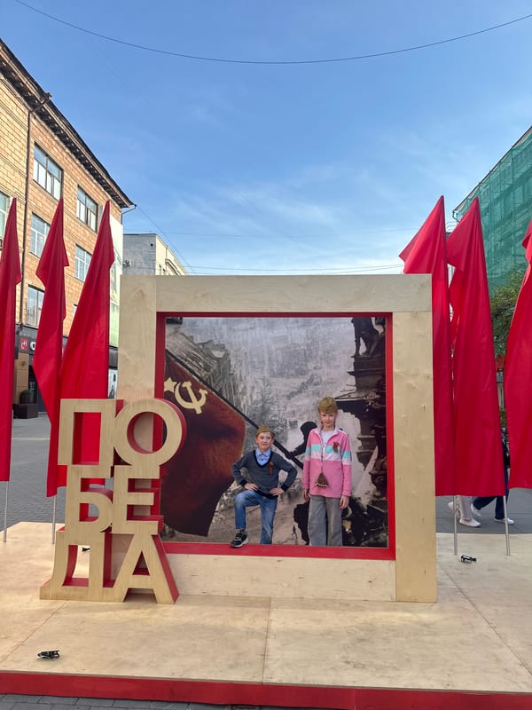 Memorial display with children's photo erected in Krasnoyarsk