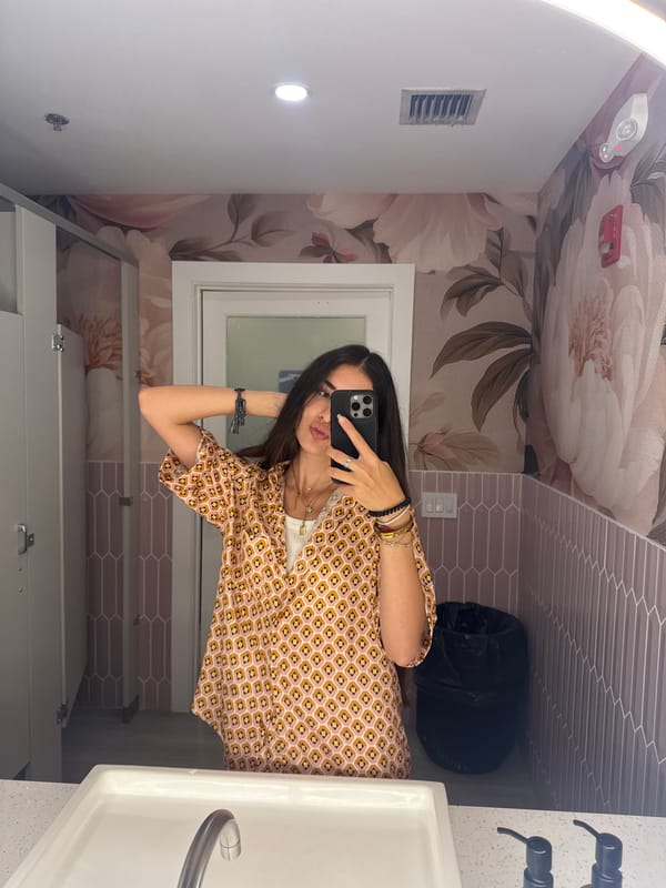 Woman Takes Mirror Selfies in Boca Raton Bathroom