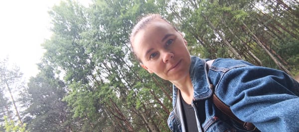 Morning forest walk documented near Chaikovsky, Russia
