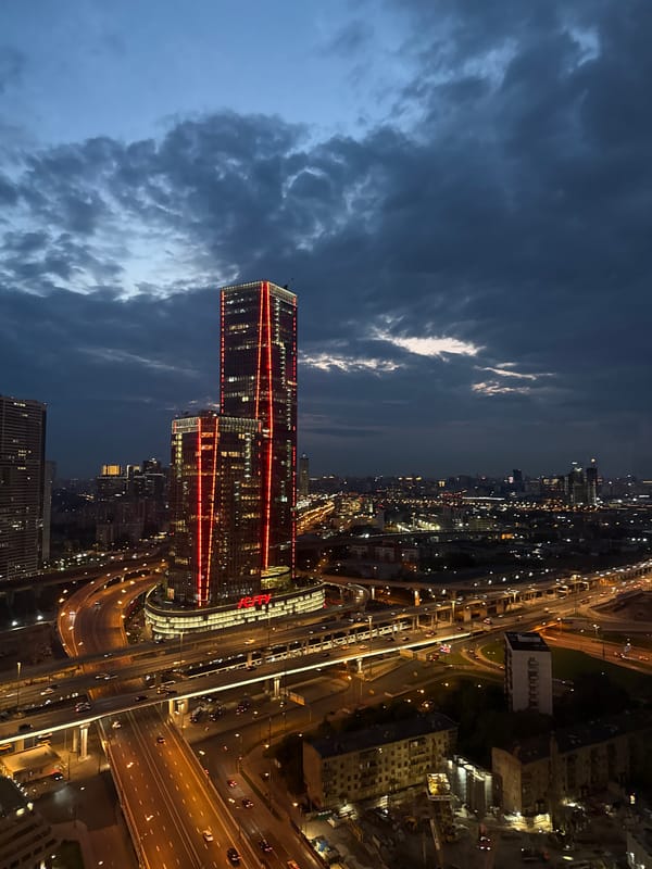 A Khimki evening: skylines, metro rides, and quiet interiors