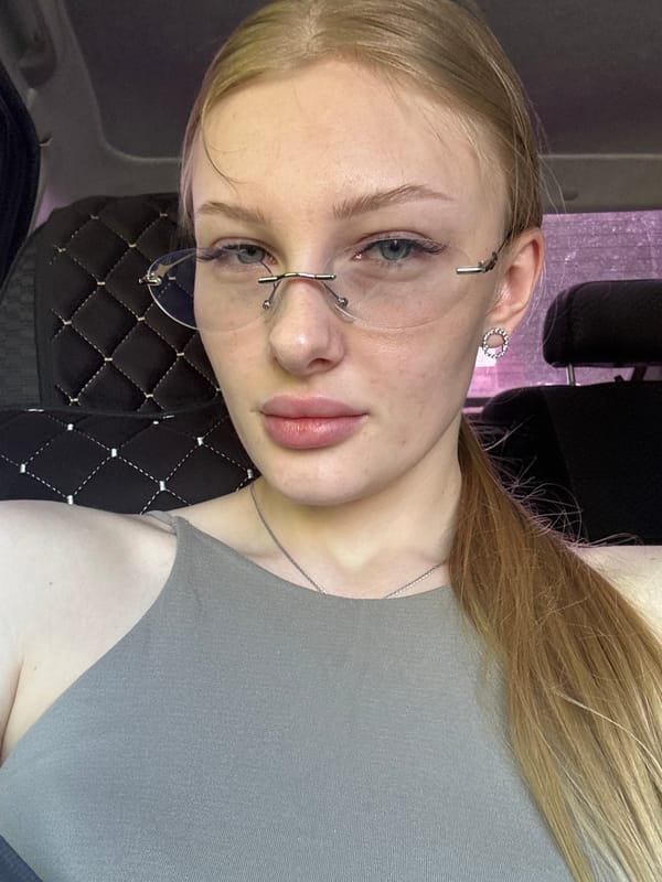 Blonde woman in glasses spotted in Perm, Russia