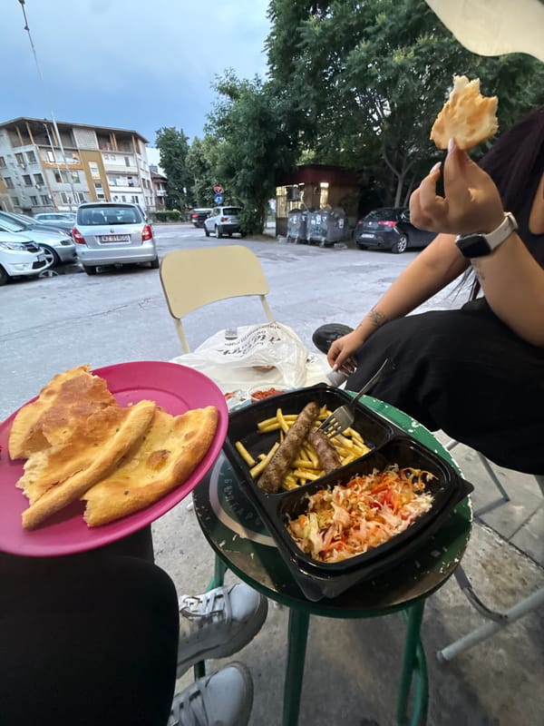Outdoor fast-food dining captured in Plovdiv, Bulgaria