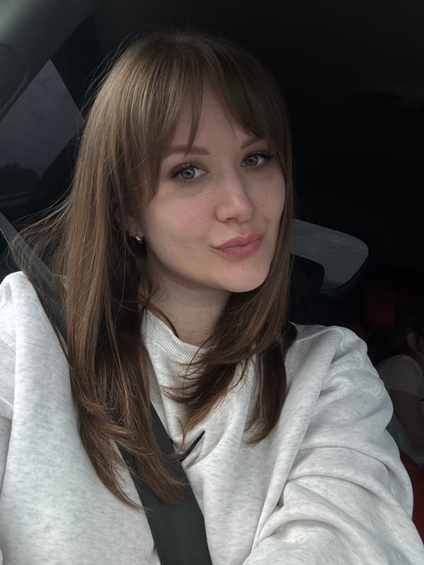 Woman in grey hoodie observed in vehicle near Ivashevka
