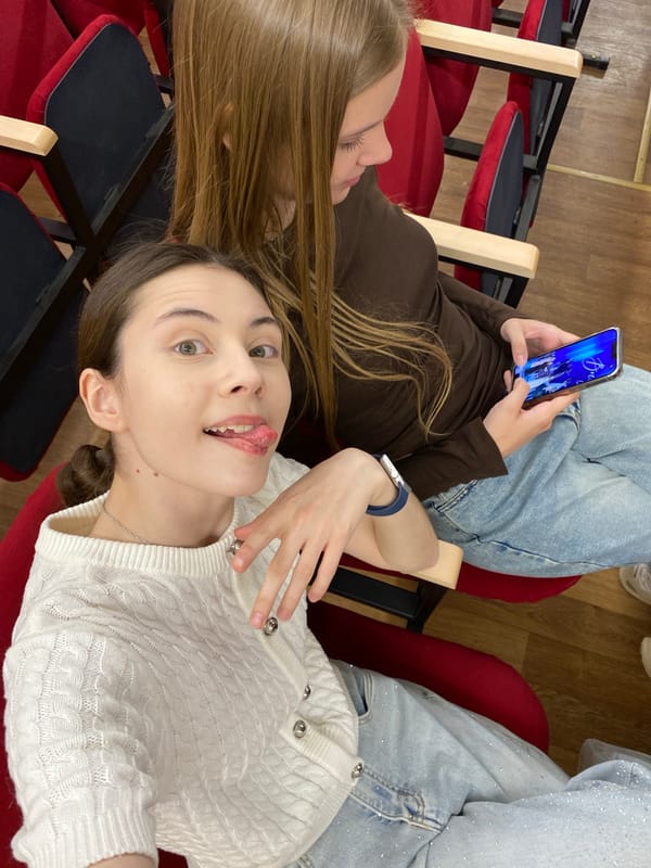 Morning life captured in Votkinsk: theater visit, cat, sidewalk moments