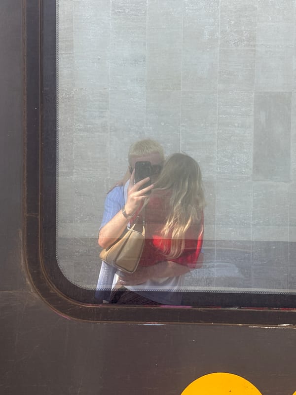 Couple captures travel moments on public transport in Messina