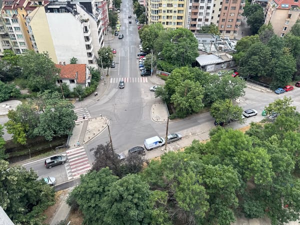 Urban aerial views, construction sites, and city life moments