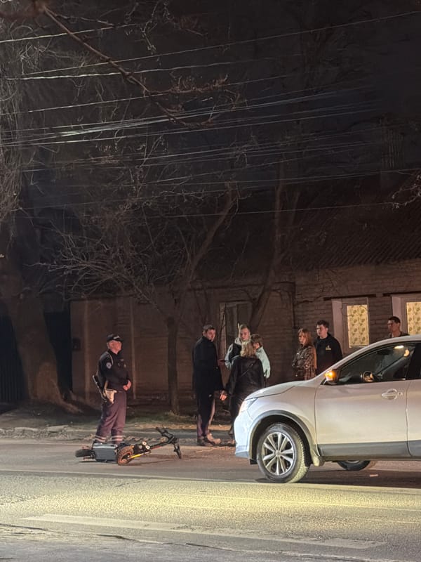 Traffic incident involves scooter, car in Voronezh Russia