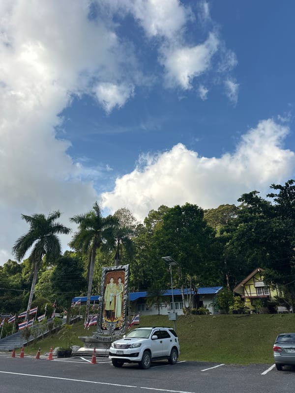 Quiet midday scenes from a hillside town on the Thai-Malaysian border