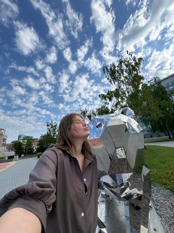 Tourist documents morning visit to Perm landmarks and monuments
