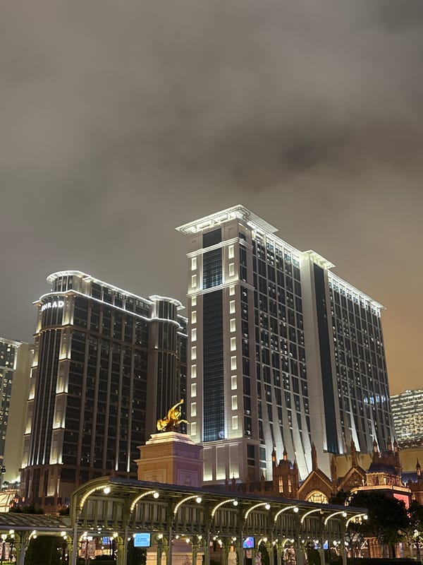 Blue-lit Eiffel Tower replica spotted in foggy Macao night