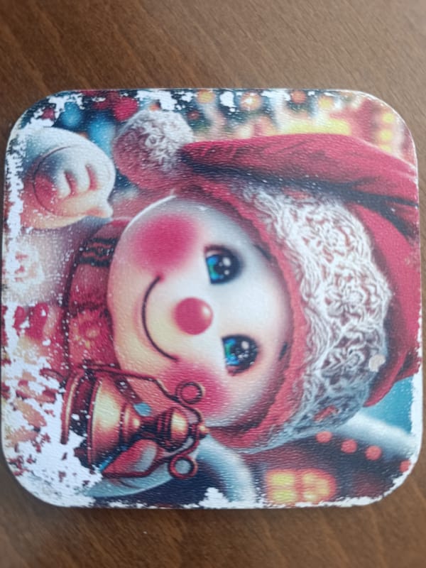 Decorative figurines and coaster spotted in Varna homes