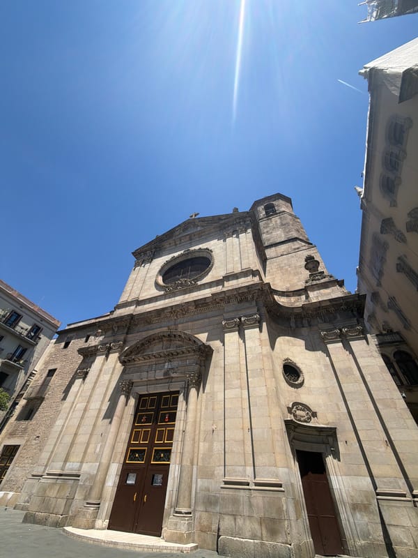 Tourist documents Gothic Quarter architecture in Barcelona walkthrough