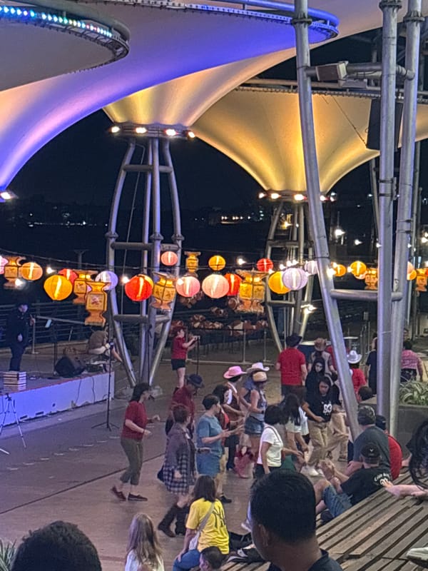 Community Night Dance Event Draws Crowds in North Jakarta