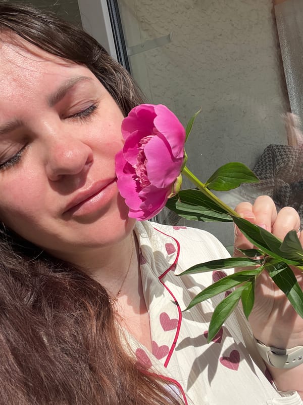 Morning domestic routine captured in Noviy, Russia residence