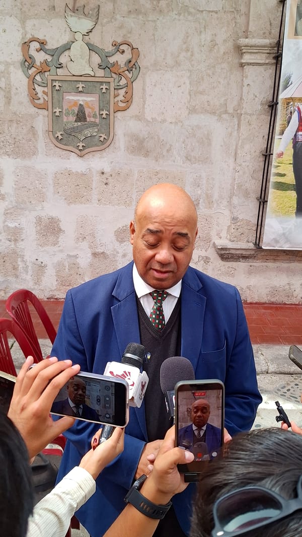 Arequipa officials announce gala concert for regional government anniversary