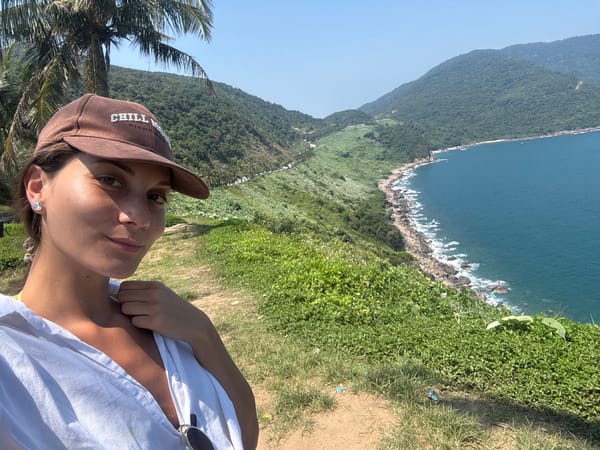 Morning coastal tourism moments captured in scenic Vietnam