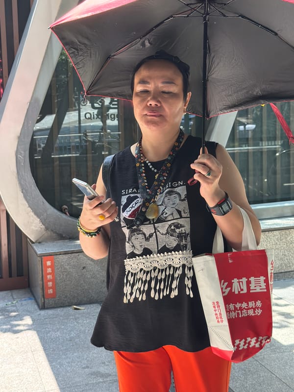 Everyday street and transit life in Yuzhong District, Chongqing