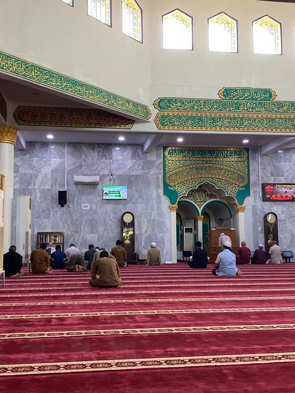 Morning congregation at Lhokseumawe's Masjid Baiturrahman, Aceh
