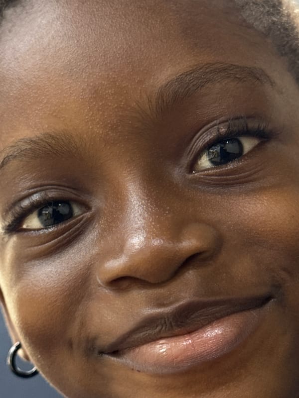 Pedestrians observed on Ado streets during midday hours