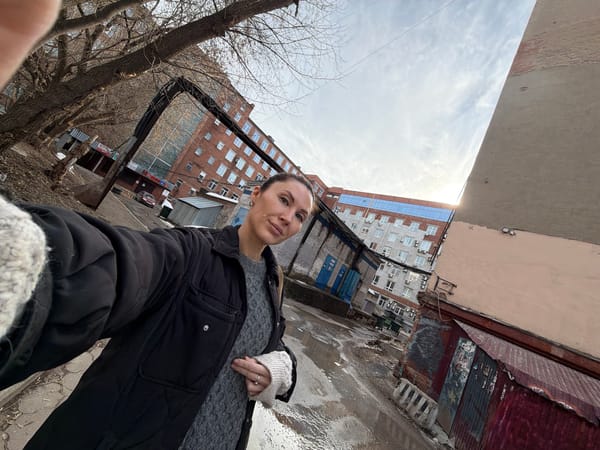 Woman documents daily routine through selfies in Perm, Russia