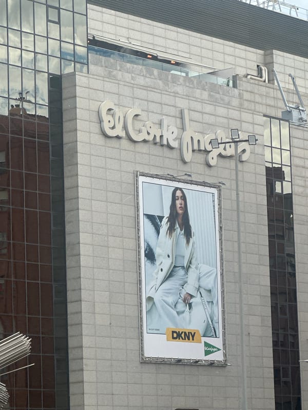 Street scenes documented around El Corte Inglés in Alicante