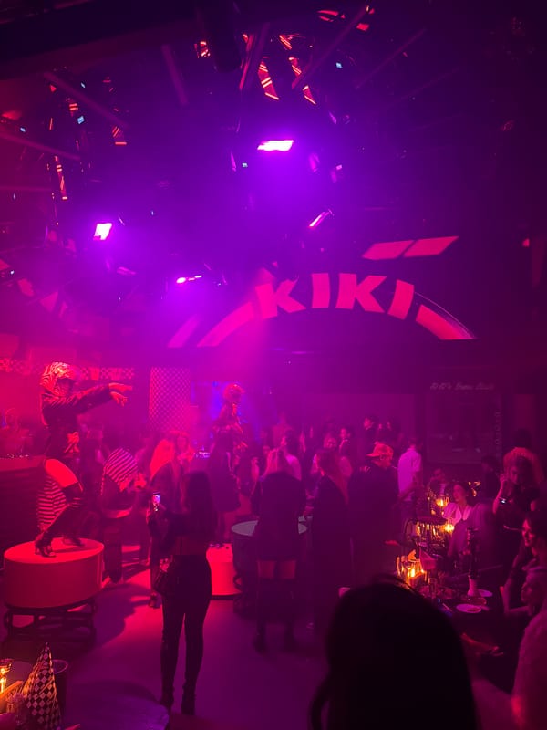 Moscow nightclub district documented during evening hours