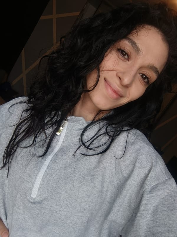 Woman photographed twice indoors in Simferopol