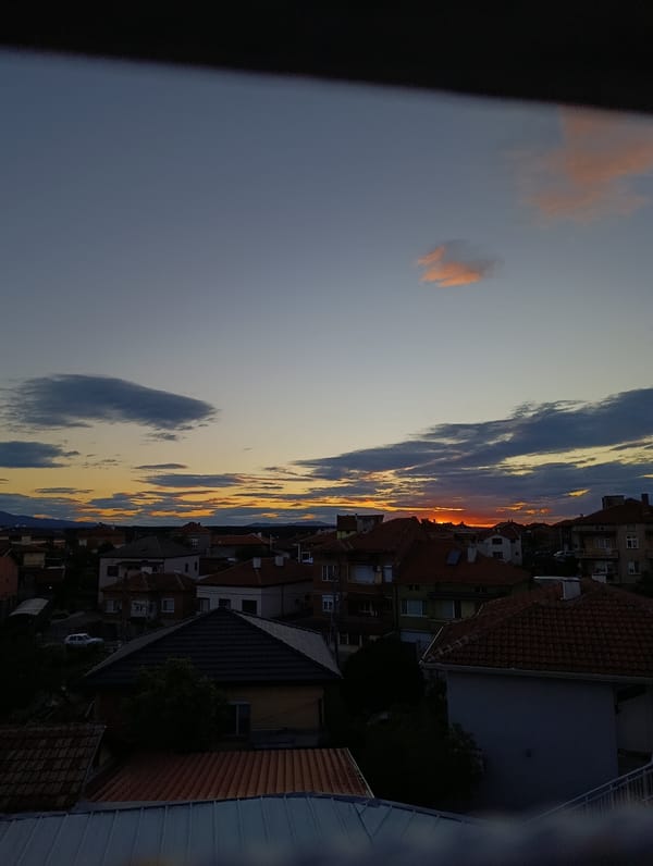Sunset documented over Svilengrad rooftops in southeastern Bulgaria