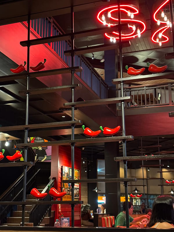 Woman documents late-night Chili's visit in Miraflores, Peru
