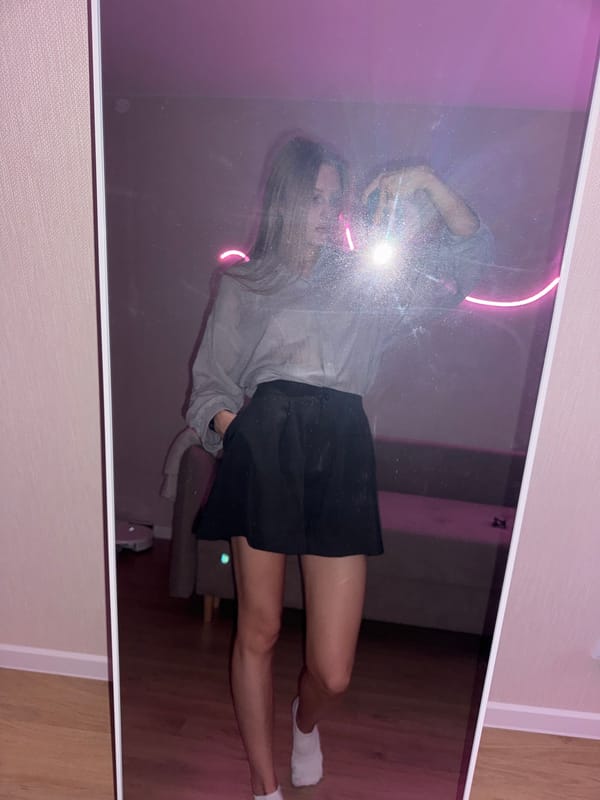 Indoor selfie session and rainy day views in Perm