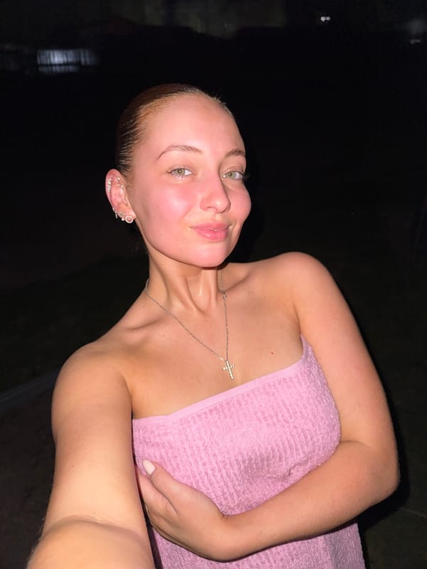 Woman photographed at sauna facility in Chastyye, Russia