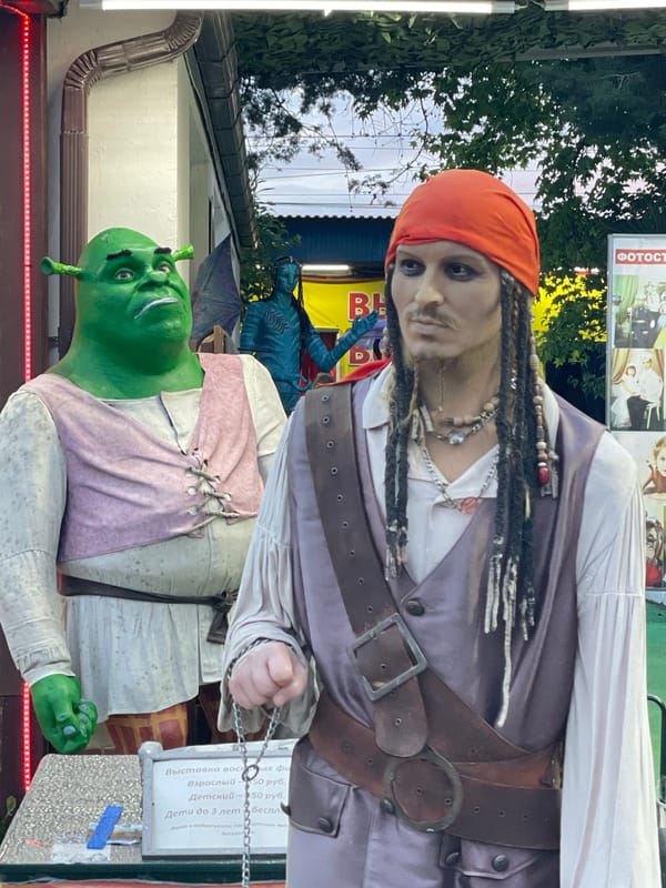 Casual street life and leisure moments documented across Sochi